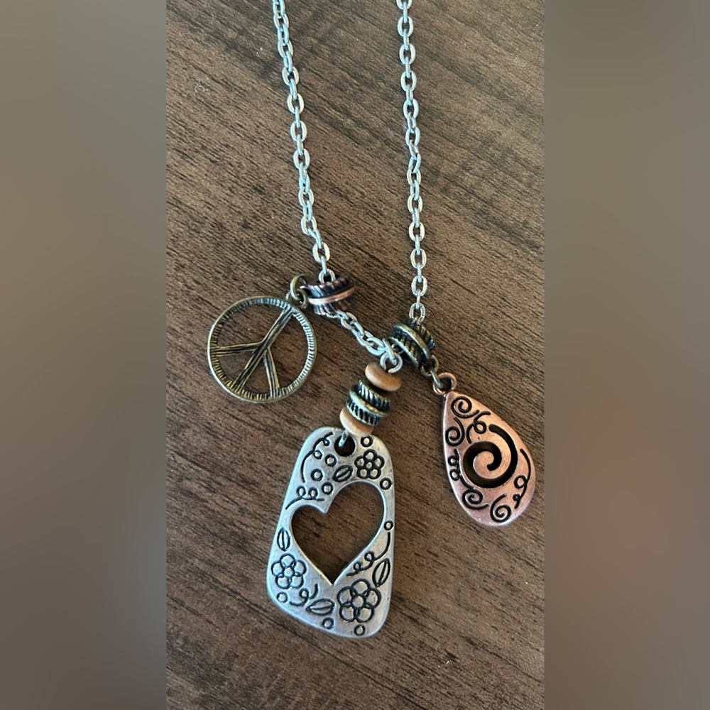 Lia Sophia Daydreamer Necklace